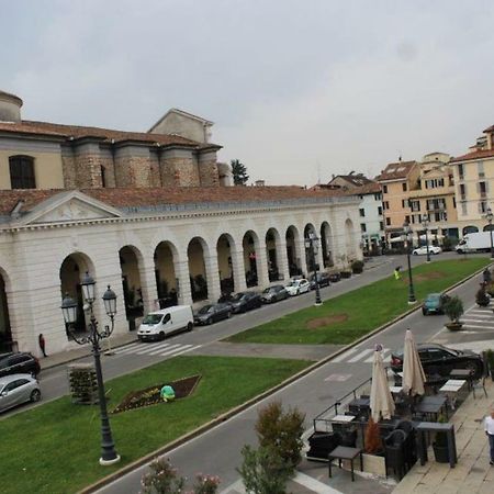 Ferienwohnung Il Bilocale Di Fabbio E Monica Brescia Exterior foto
