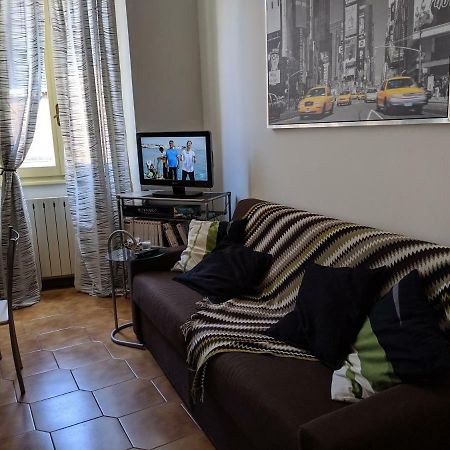 Ferienwohnung Il Bilocale Di Fabbio E Monica Brescia Exterior foto
